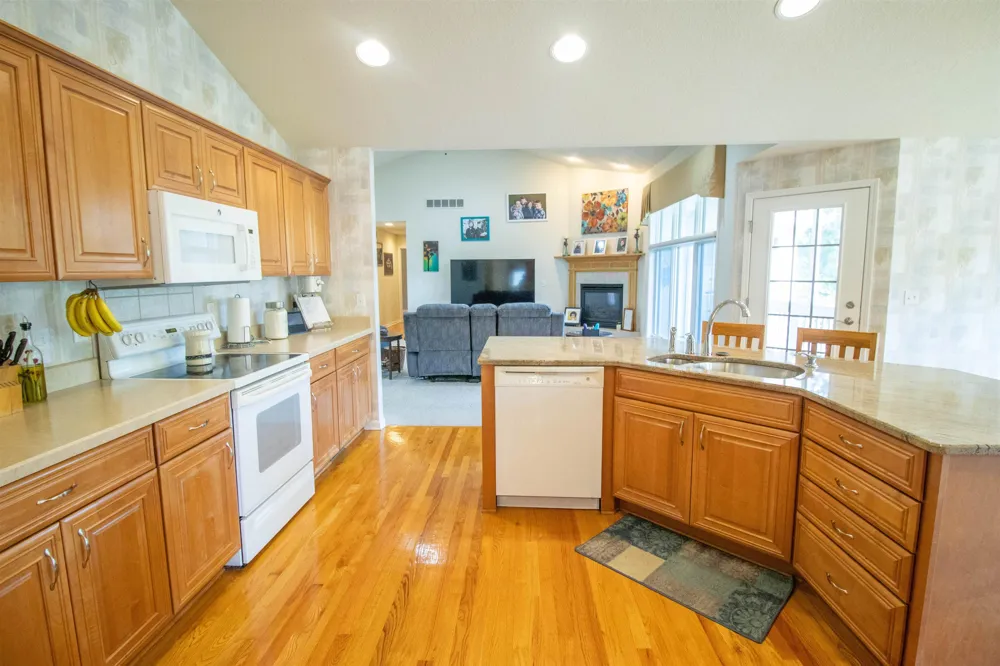 2539 Rushbrook Drive Flint Charter Township, MI 48433
