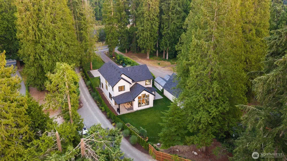 33437 33rd Place S Federal Way, WA 98001