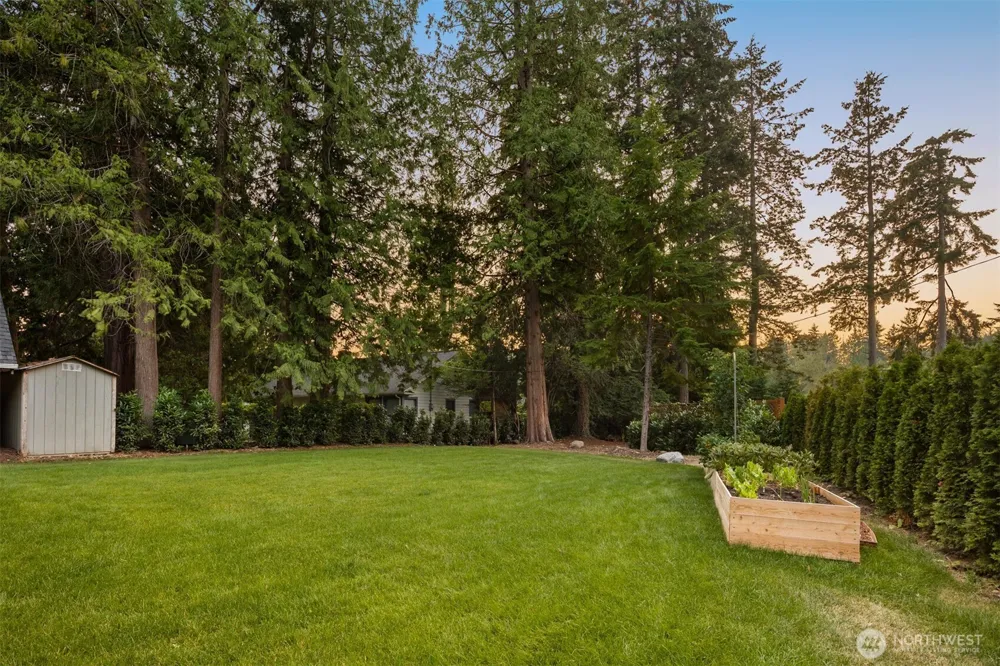 33437 33rd Place S Federal Way, WA 98001
