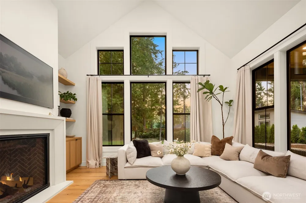 33437 33rd Place S Federal Way, WA 98001