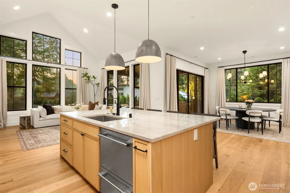 33437 33rd Place S Federal Way, WA 98001