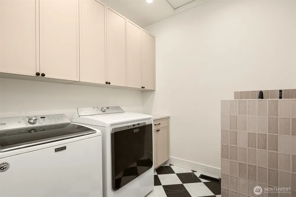 33437 33rd Place S Federal Way, WA 98001