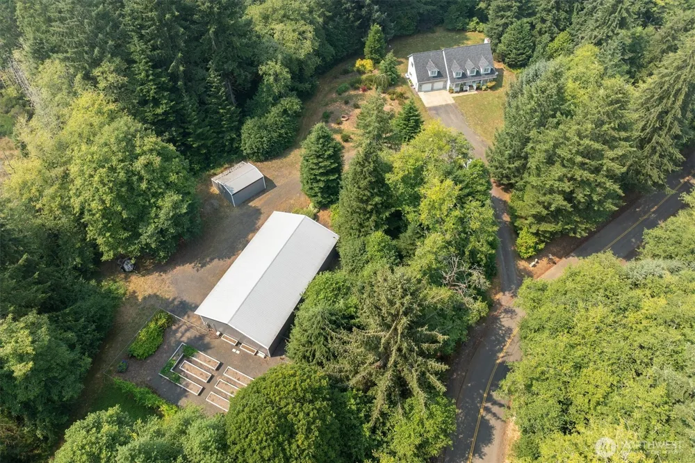 558 Spruce Creek Road Longview, WA 98632