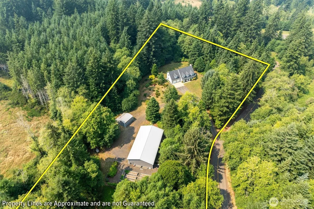 558 Spruce Creek Road Longview, WA 98632