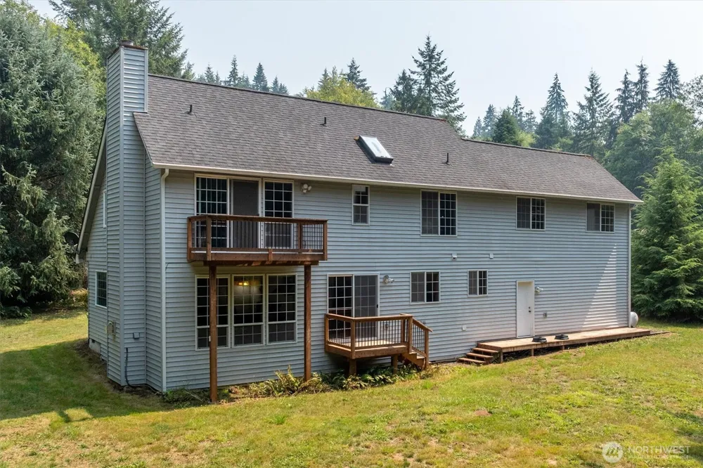 558 Spruce Creek Road Longview, WA 98632