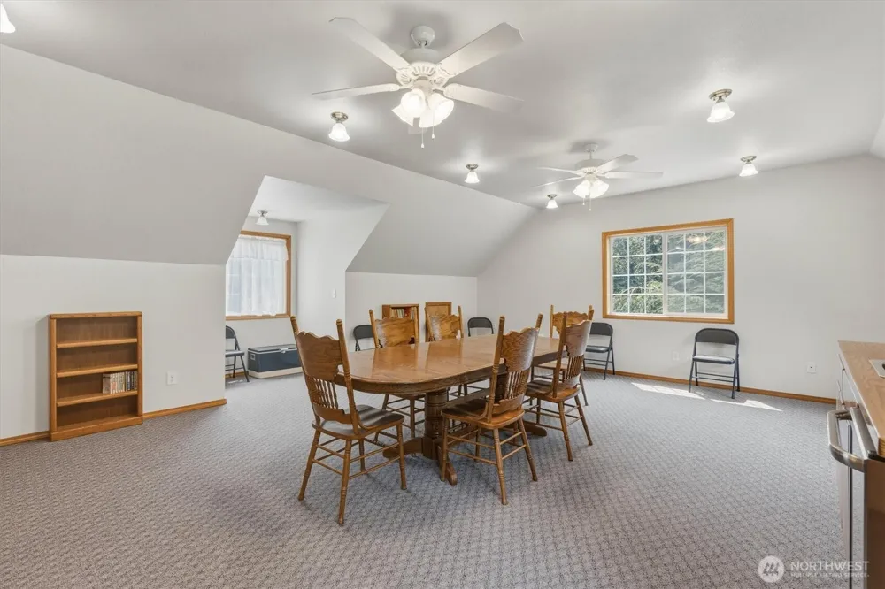 558 Spruce Creek Road Longview, WA 98632