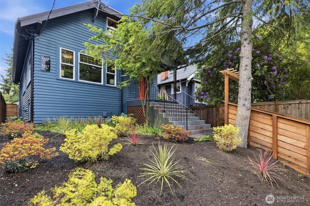 1417 Martin Luther King Jr Way Seattle, WA 98122