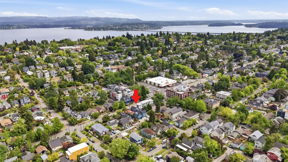 1417 Martin Luther King Jr Way Seattle, WA 98122