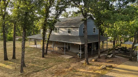 1937 Spring Drive