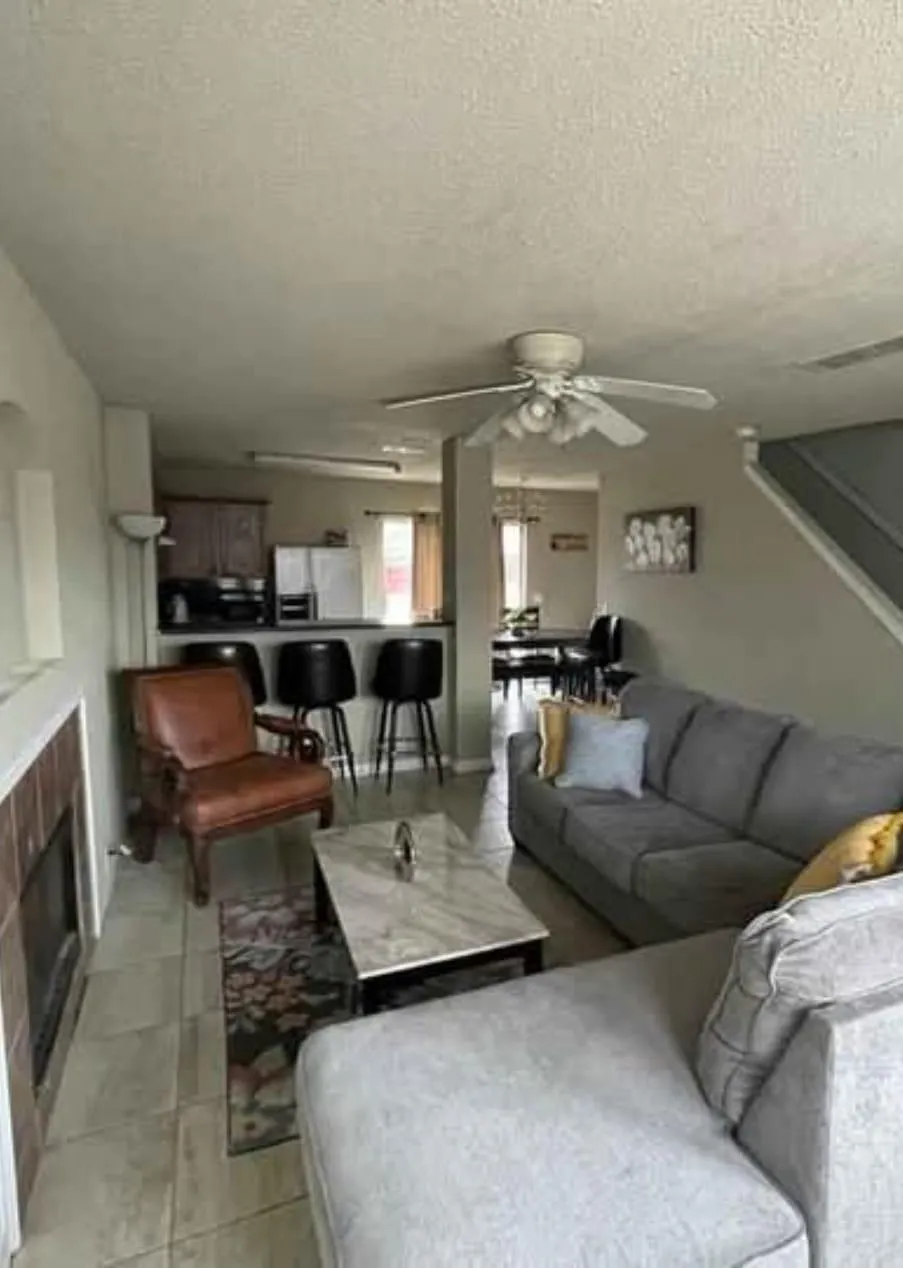 1952 Nemechek Drive Dallas, TX 75217