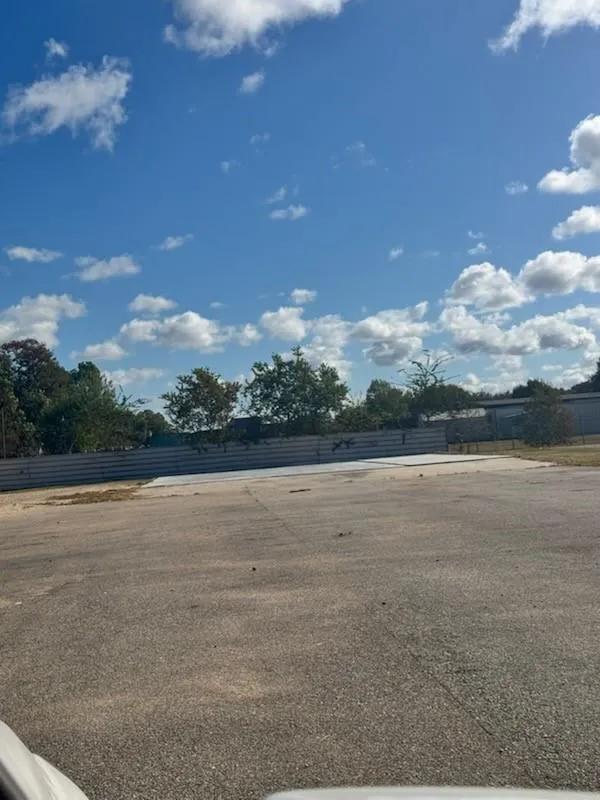 Airport Avenue Rosenberg, TX 77471