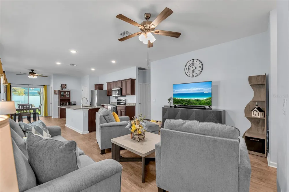 34820 DAISY MEADOW LOOP Zephyrhills, FL 33541