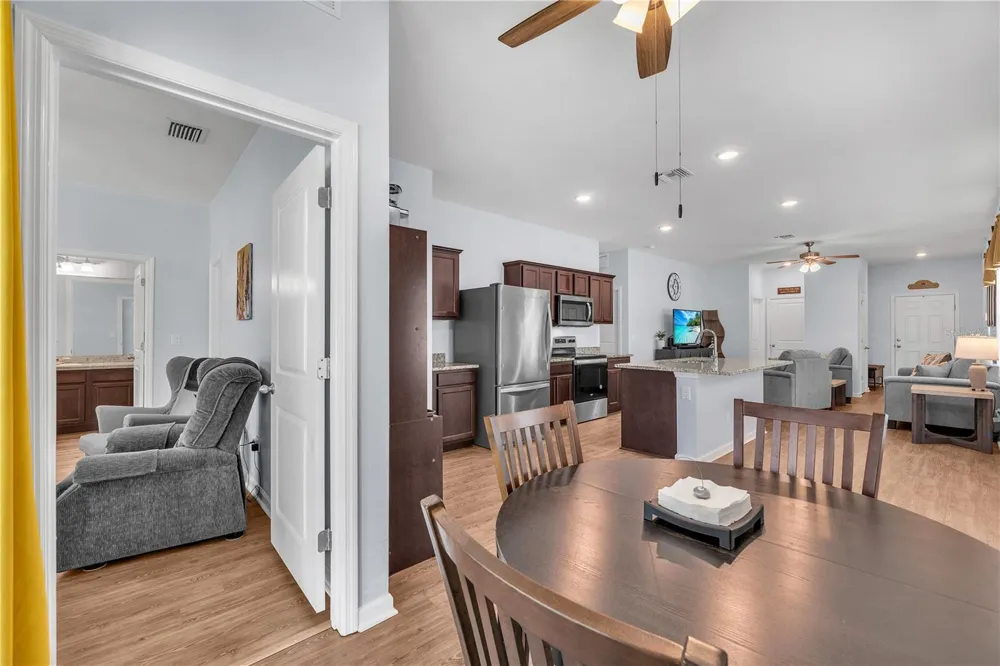 34820 DAISY MEADOW LOOP Zephyrhills, FL 33541