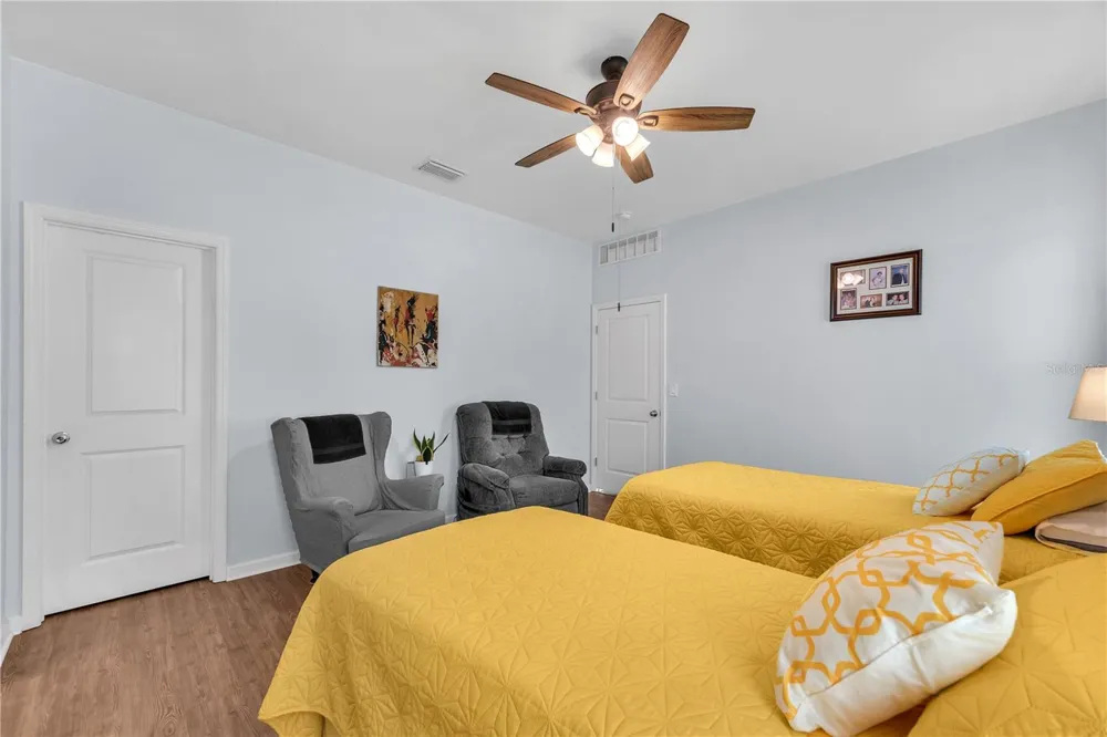 34820 DAISY MEADOW LOOP Zephyrhills, FL 33541