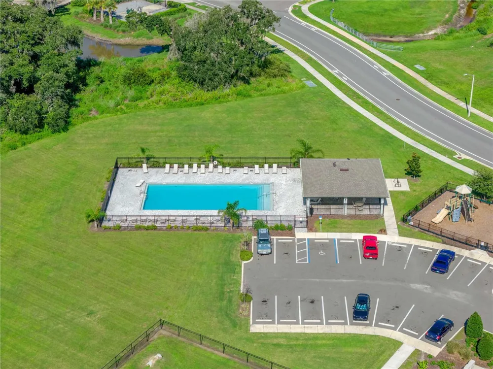 34820 DAISY MEADOW LOOP Zephyrhills, FL 33541