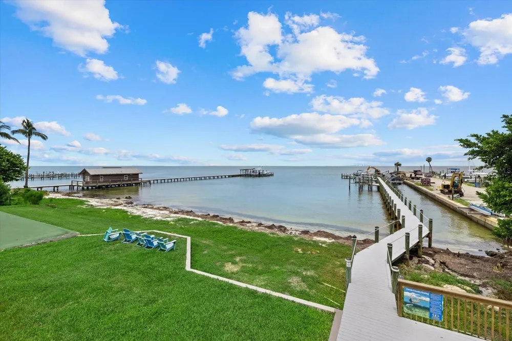 2312 89TH STREET NW #32 Bradenton, FL 34209