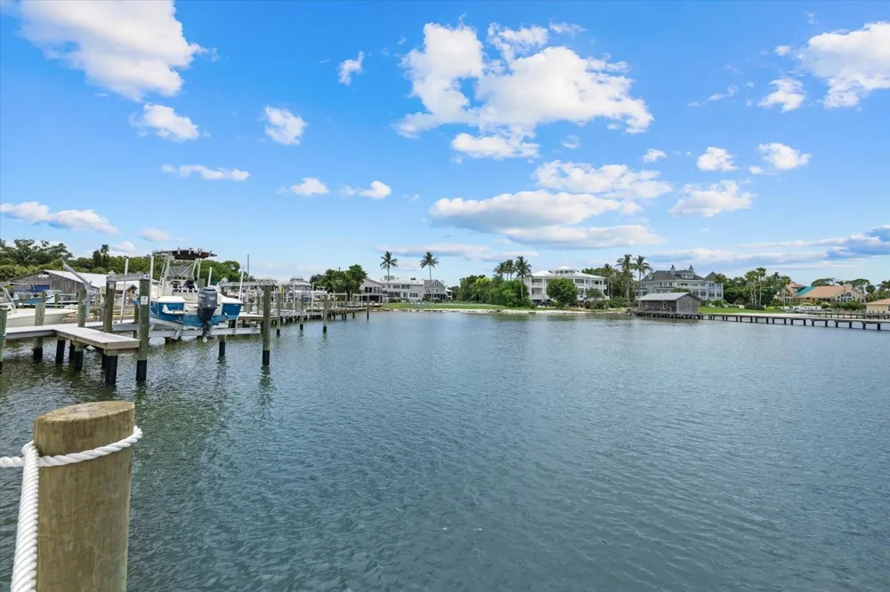 2312 89TH STREET NW #32 Bradenton, FL 34209