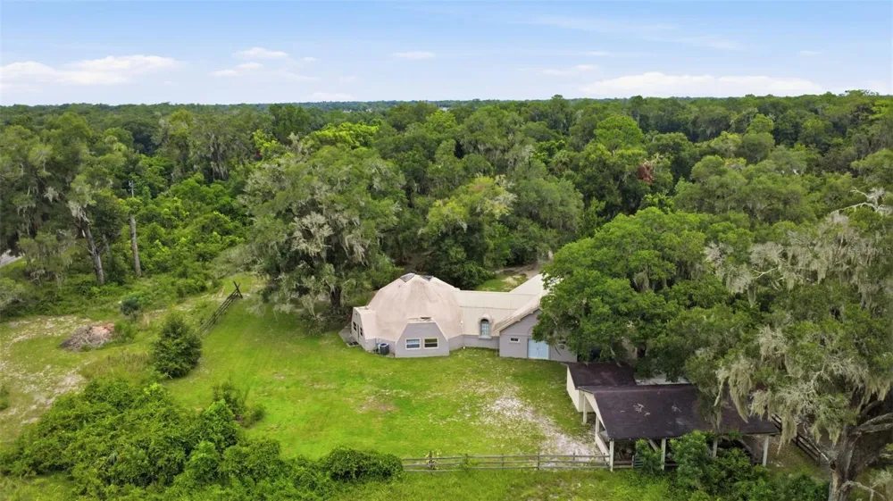 1320 W TAYLOR ROAD Deland, FL 32720