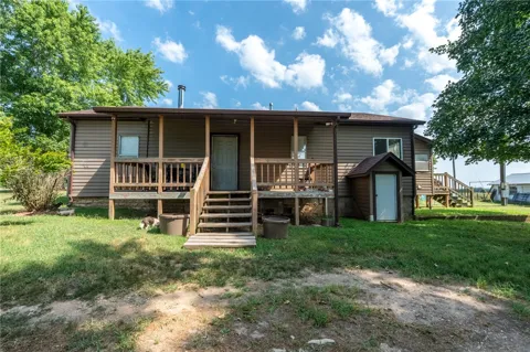 3961 Highway 143