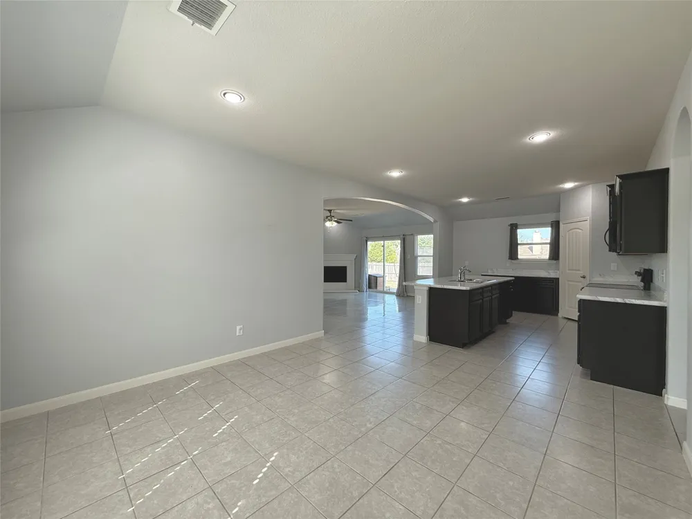 2126 Candace Drive Lancaster, TX 75146