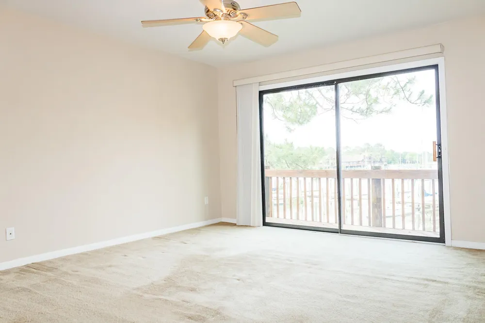 787 Davis Road League City, TX 77573
