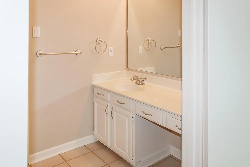 787 Davis Road League City, TX 77573