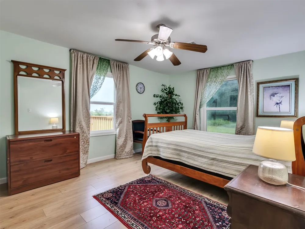 1222 Madison Avenue Port Bolivar, TX 77650