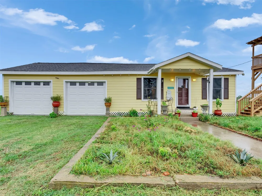 1222 Madison Avenue Port Bolivar, TX 77650