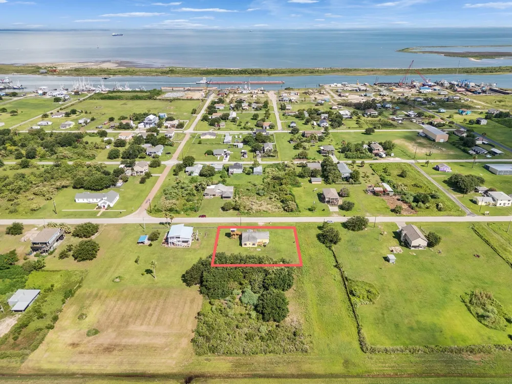 1222 Madison Avenue Port Bolivar, TX 77650