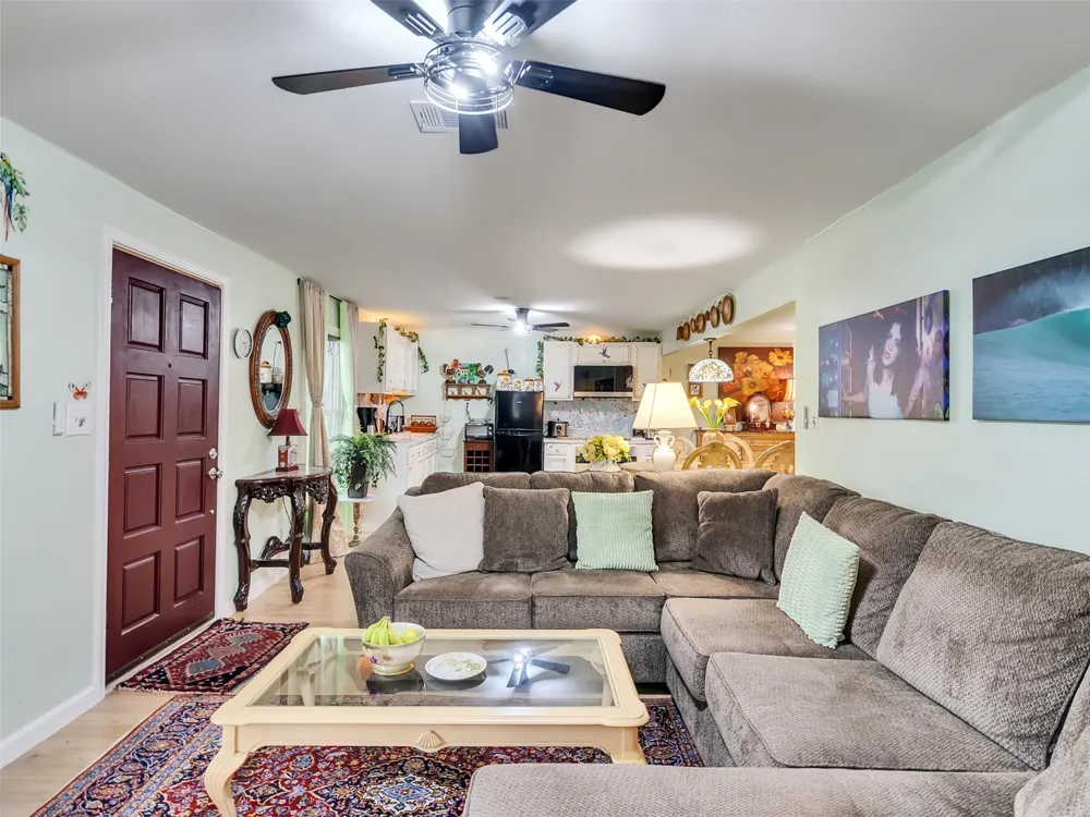 1222 Madison Avenue Port Bolivar, TX 77650