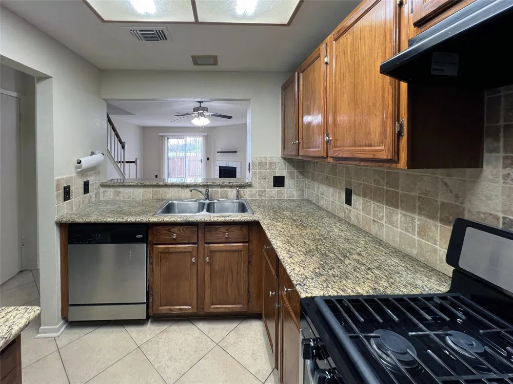 2910 Grants Lake Boulevard #704 Sugar Land, TX 77479