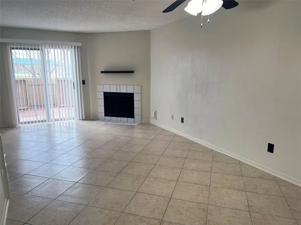 2910 Grants Lake Boulevard #704 Sugar Land, TX 77479
