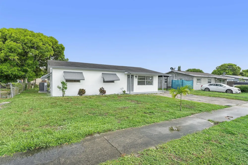 316 NW 6th Court Deerfield Beach, FL 33441