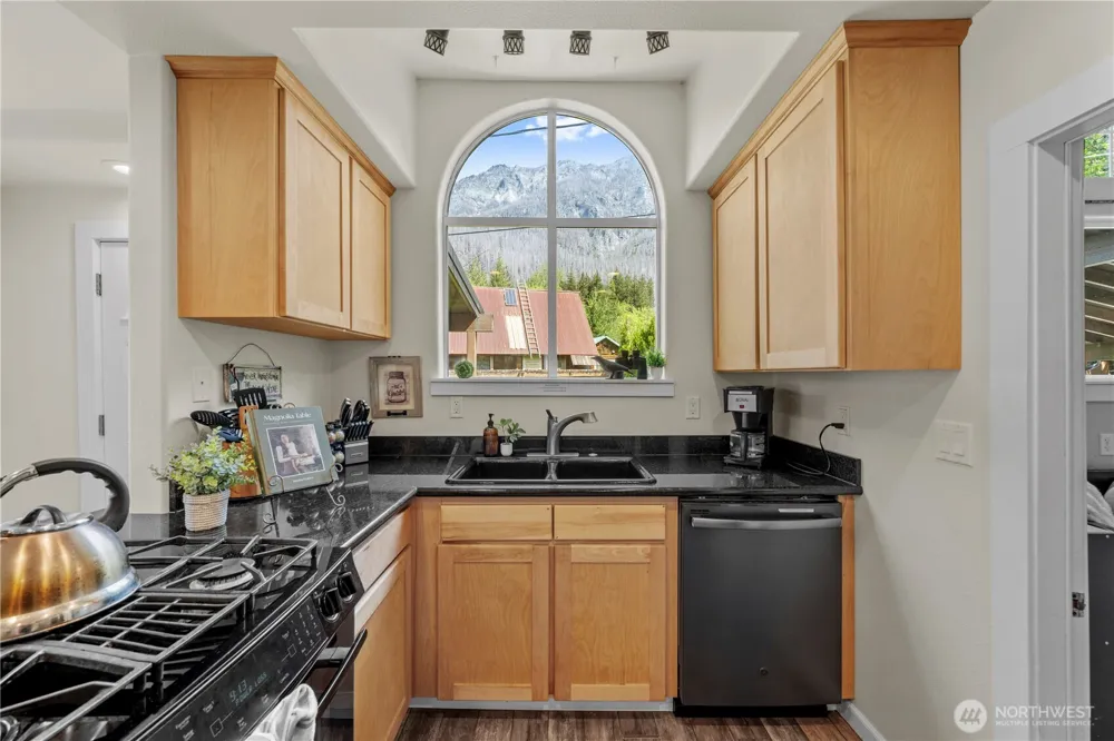 14616 681st Avenue NE Baring, WA 98224
