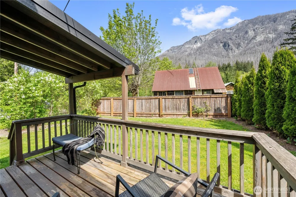 14616 681st Avenue NE Baring, WA 98224