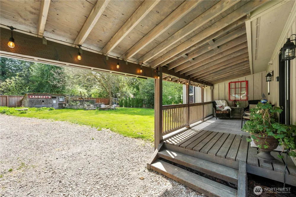 14616 681st Avenue NE Baring, WA 98224