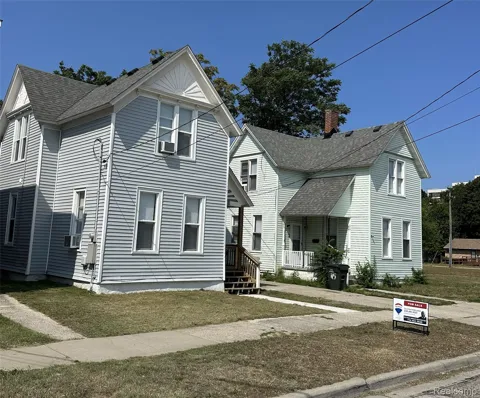 1119 Pine Street