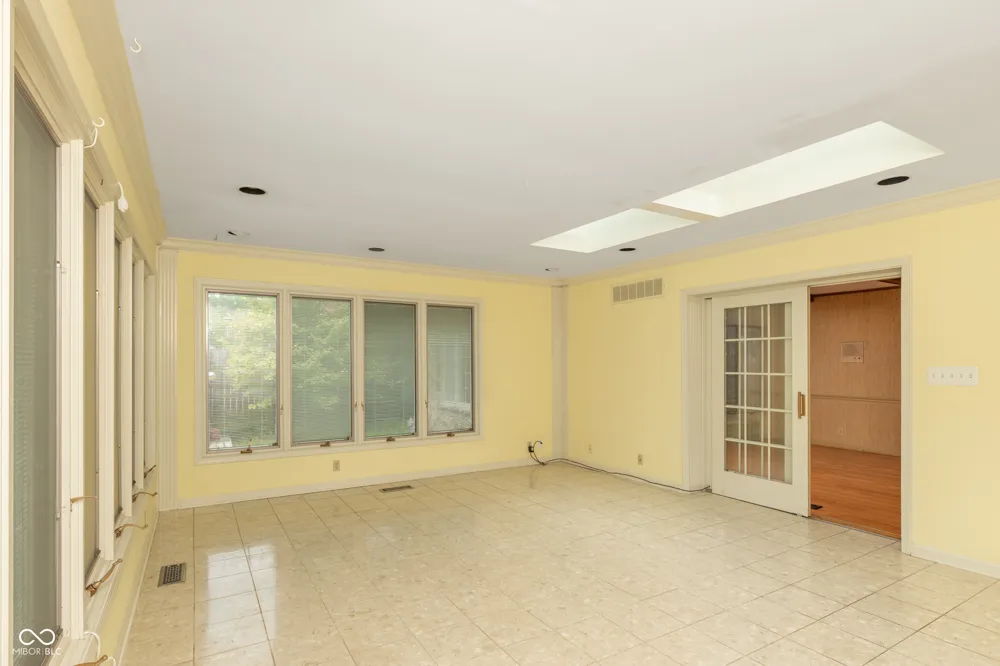 4516 Sylvan Road Indianapolis, IN 46228