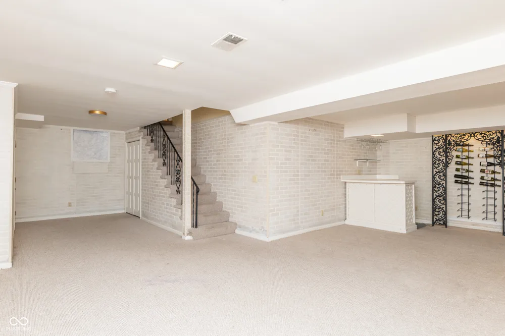 4516 Sylvan Road Indianapolis, IN 46228