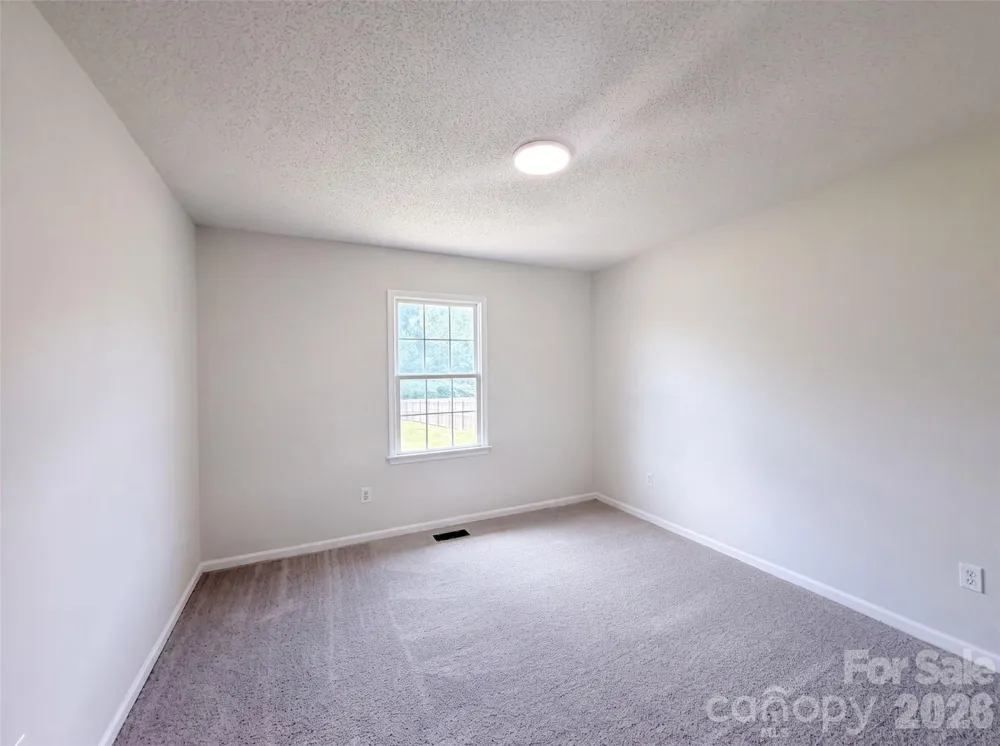 2243 Mintew Circle Lincolnton, NC 28092