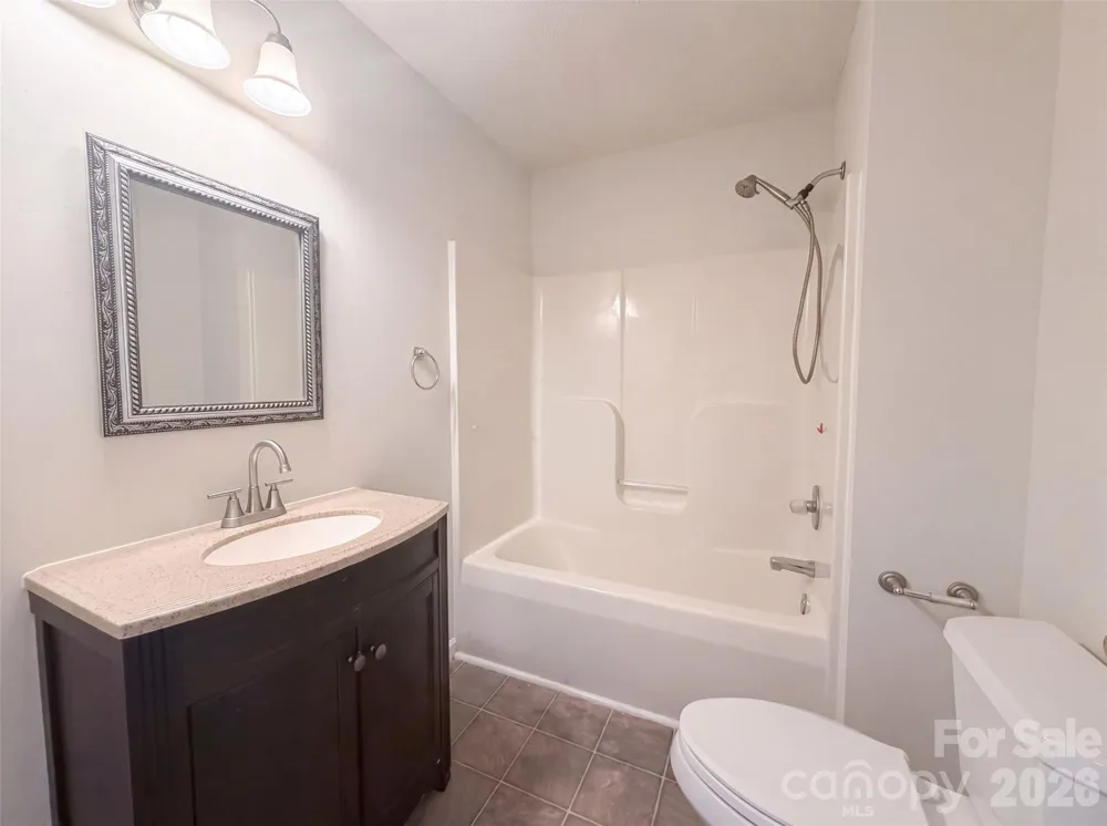 2243 Mintew Circle Lincolnton, NC 28092