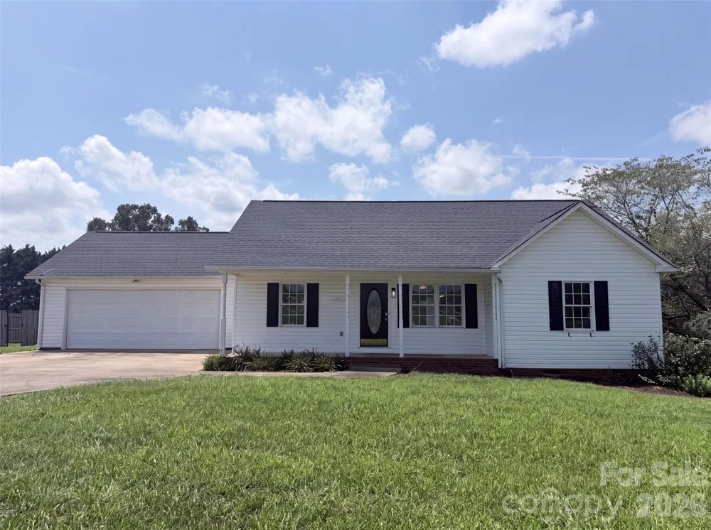 2243 Mintew Circle Lincolnton, NC 28092