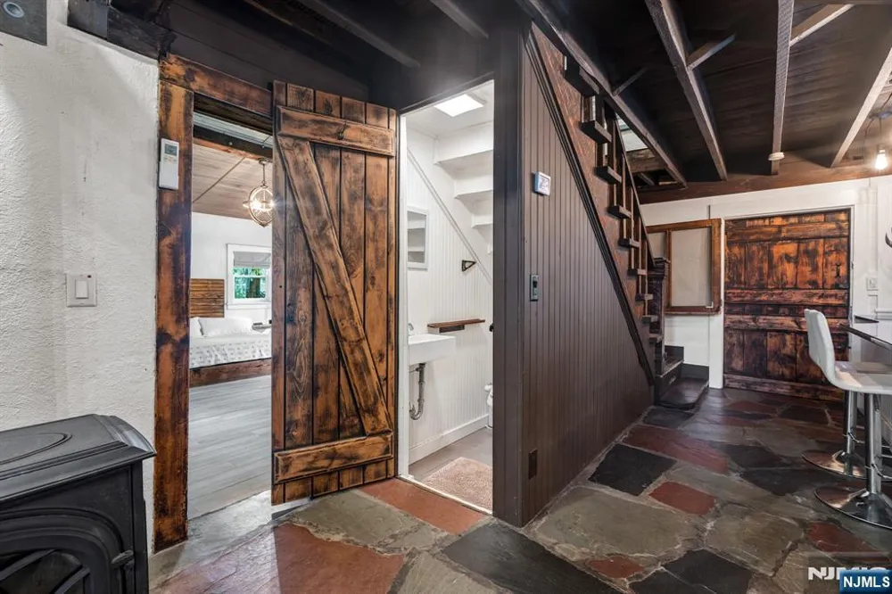321 Glen Avenue Ridgewood, NJ 07450