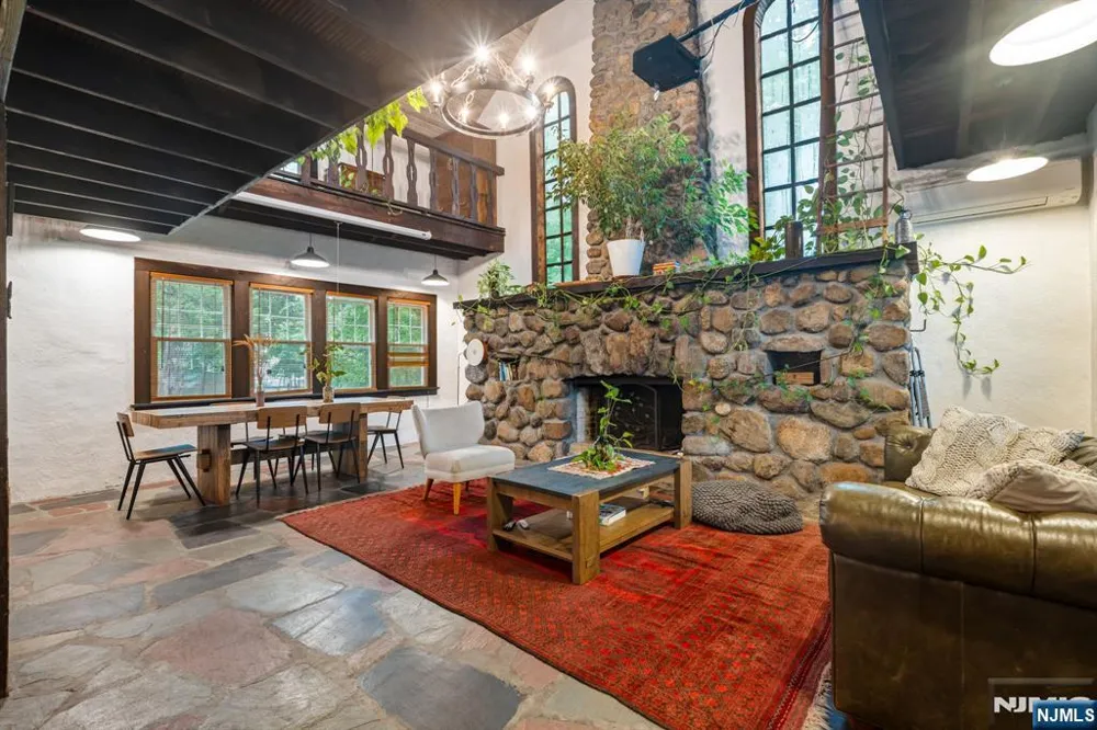 321 Glen Avenue Ridgewood, NJ 07450