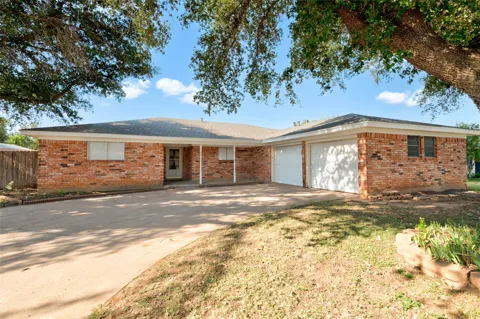 3125 Winterhawk Drive