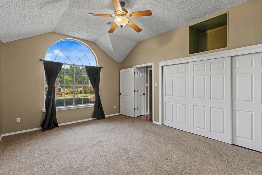 2037 Vista Drive Lewisville, TX 75067