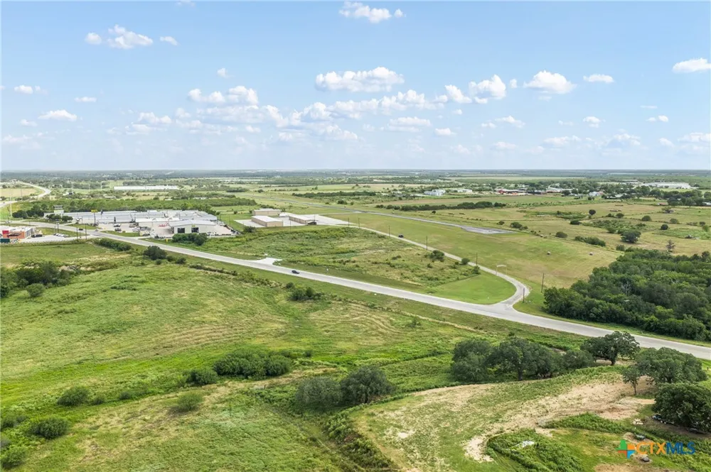 N HWY 183 Gonzales, TX 78629