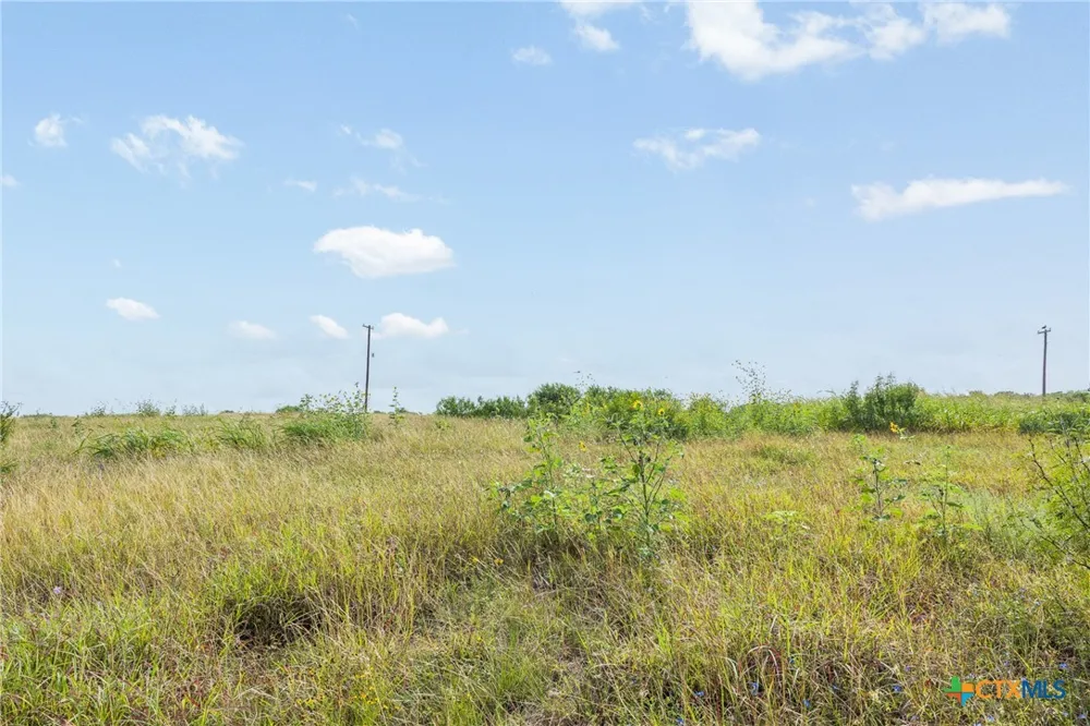 N HWY 183 Gonzales, TX 78629