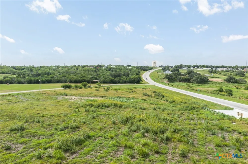 N HWY 183 Gonzales, TX 78629