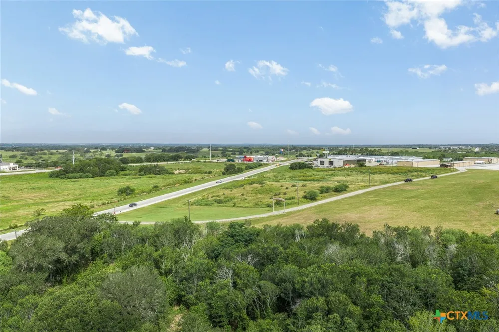 N HWY 183 Gonzales, TX 78629